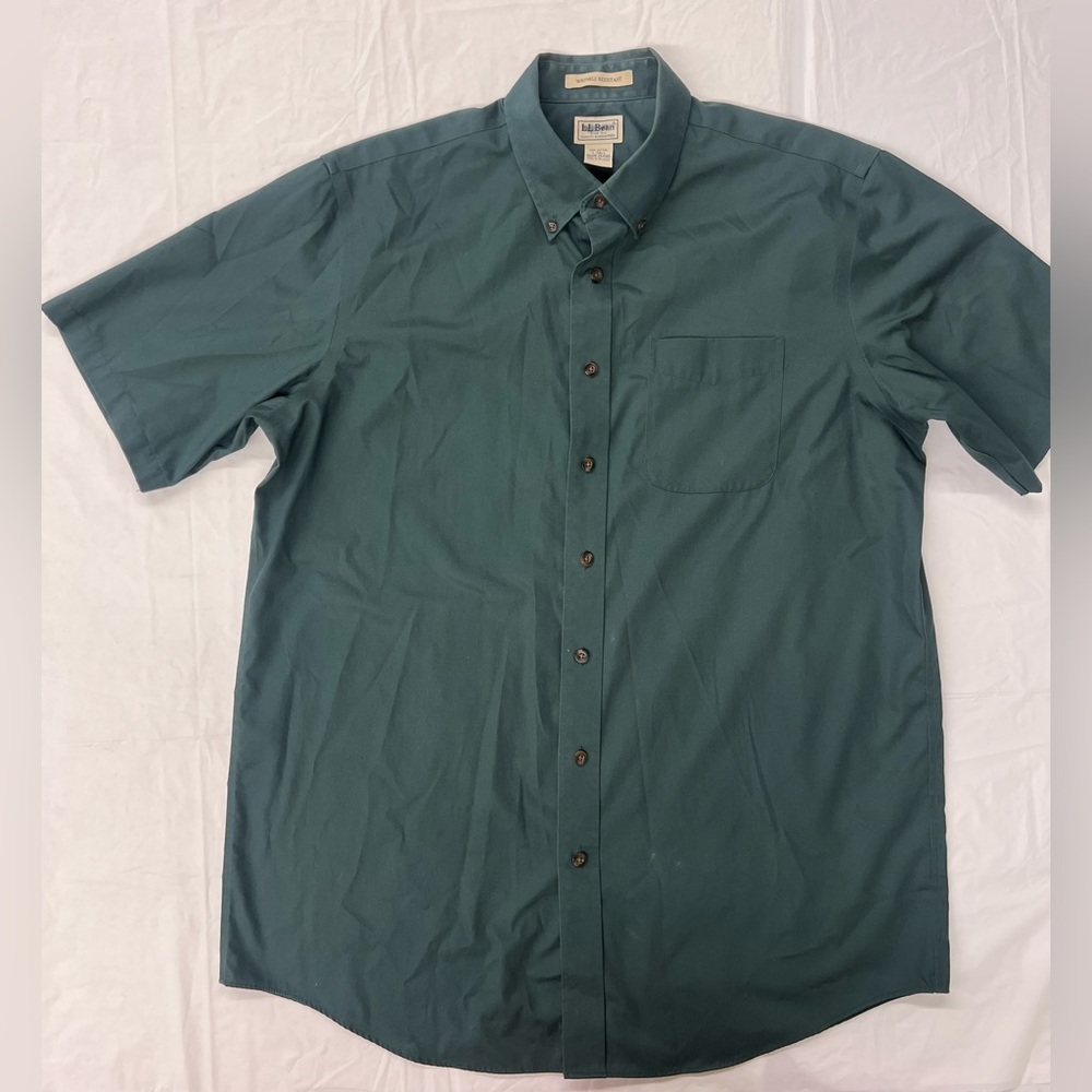 LL Bean Men L-Tall Green Button-Up Short Sleeve Cotton Wrinkle Resistant Shirt